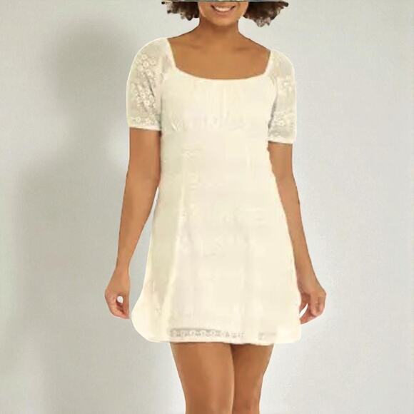 As U Wish Smocked Back Lace Dress Juniors XL Short Sleeve Ivory Summer Party NWT - Picture 1 of 11